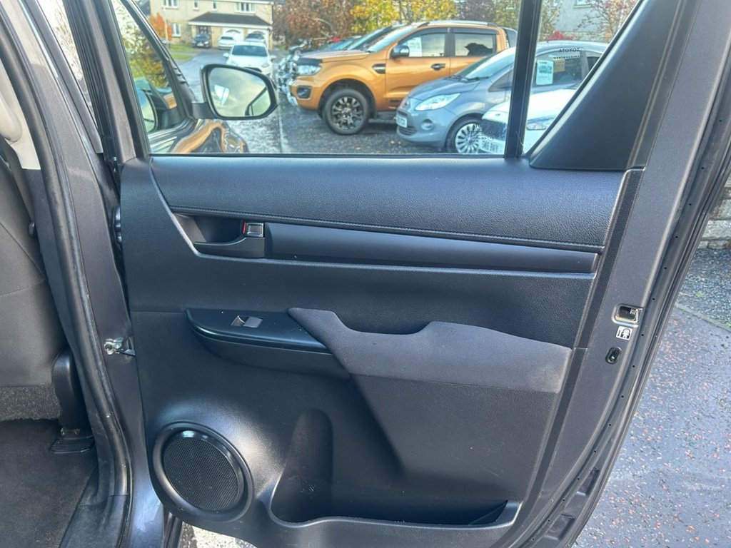 Used Toyota Hilux 2019 for sale - 76439153: Photo 14