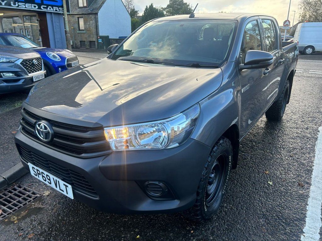 Used Toyota Hilux 2019 for sale - 76439153: Photo 2