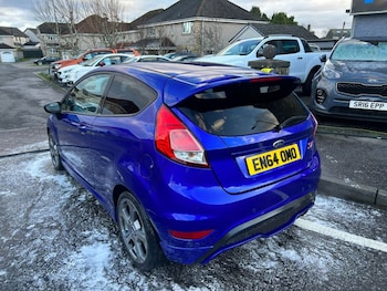 Used Ford Fiesta 2015 for sale - 77557748: Photo