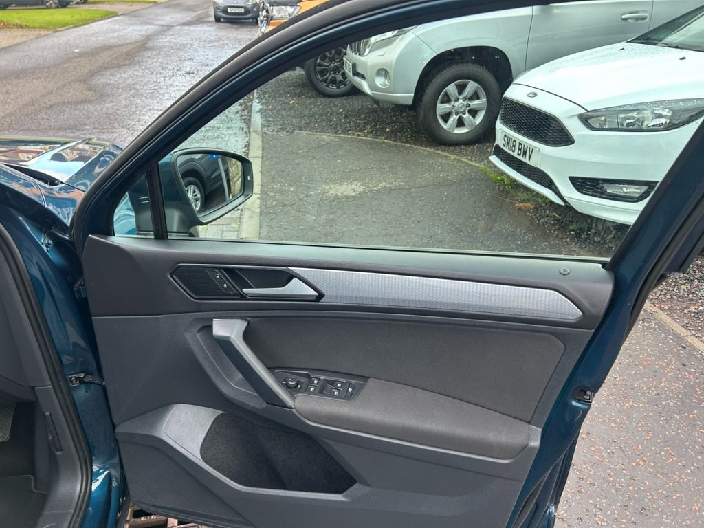 Used Volkswagen Tiguan 2021 for sale - 76406595: Photo 11