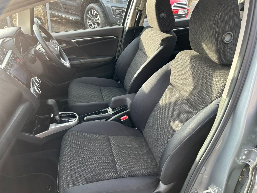 Used Honda Jazz 2016 for sale - 76740701: Photo 13