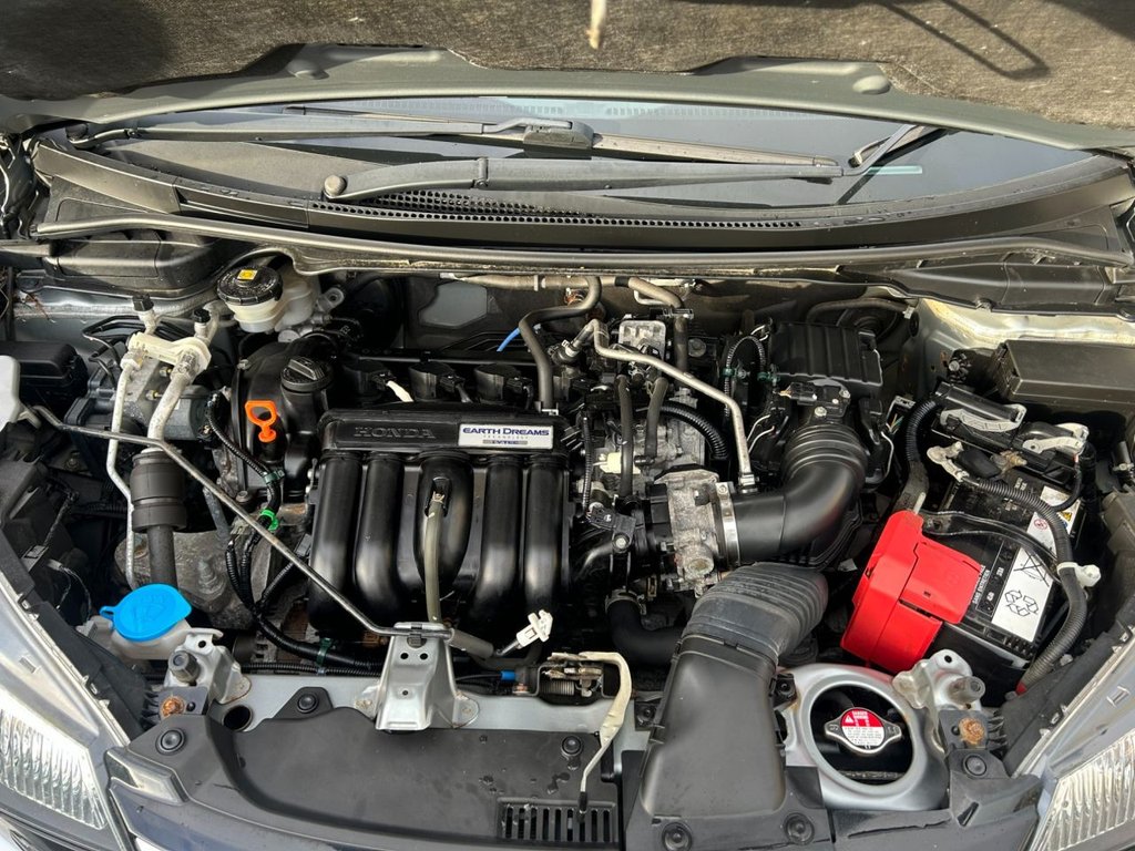 Used Honda Jazz 2016 for sale - 76740701: Photo 19