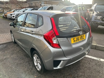 Used Honda Jazz 2016 for sale - 76740701: Photo