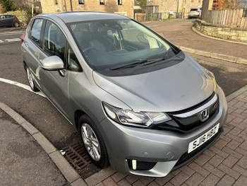 Used Honda Jazz 2016 for sale - 76740701: Photo