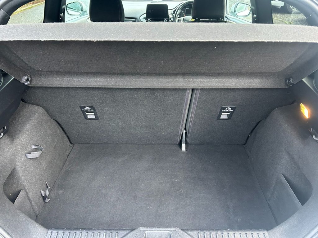 Used Ford Fiesta 2017 for sale - 77263849: Photo 15