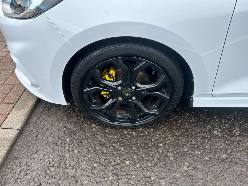 Used Ford Fiesta 2017 for sale - 77263849: Photo 16