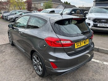 Used Ford Fiesta 2018 for sale - 78468769: Photo