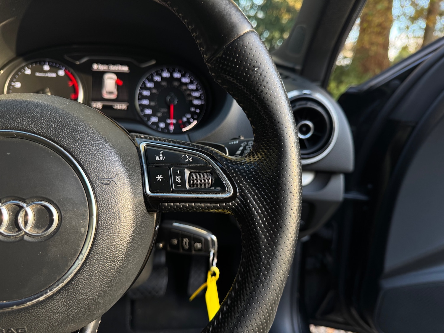 Used Audi A3 2015 for sale - 76525614: Photo 35