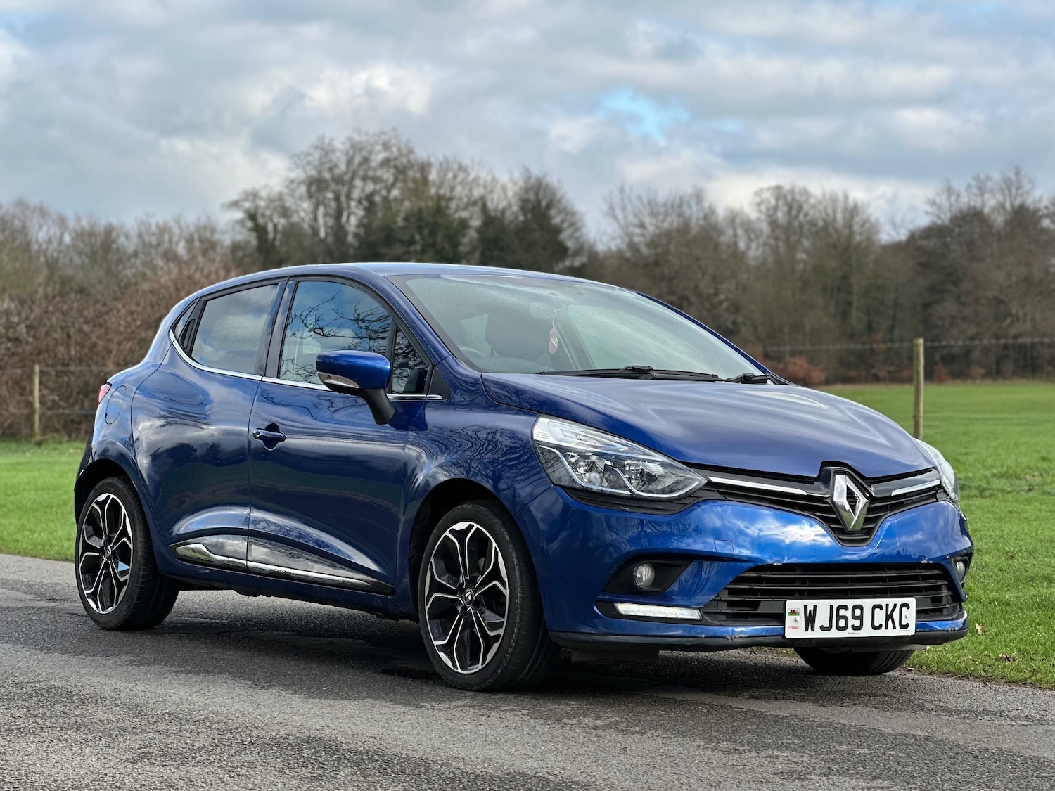 Used Renault Clio 2019 for sale - 77371120: Photo 1