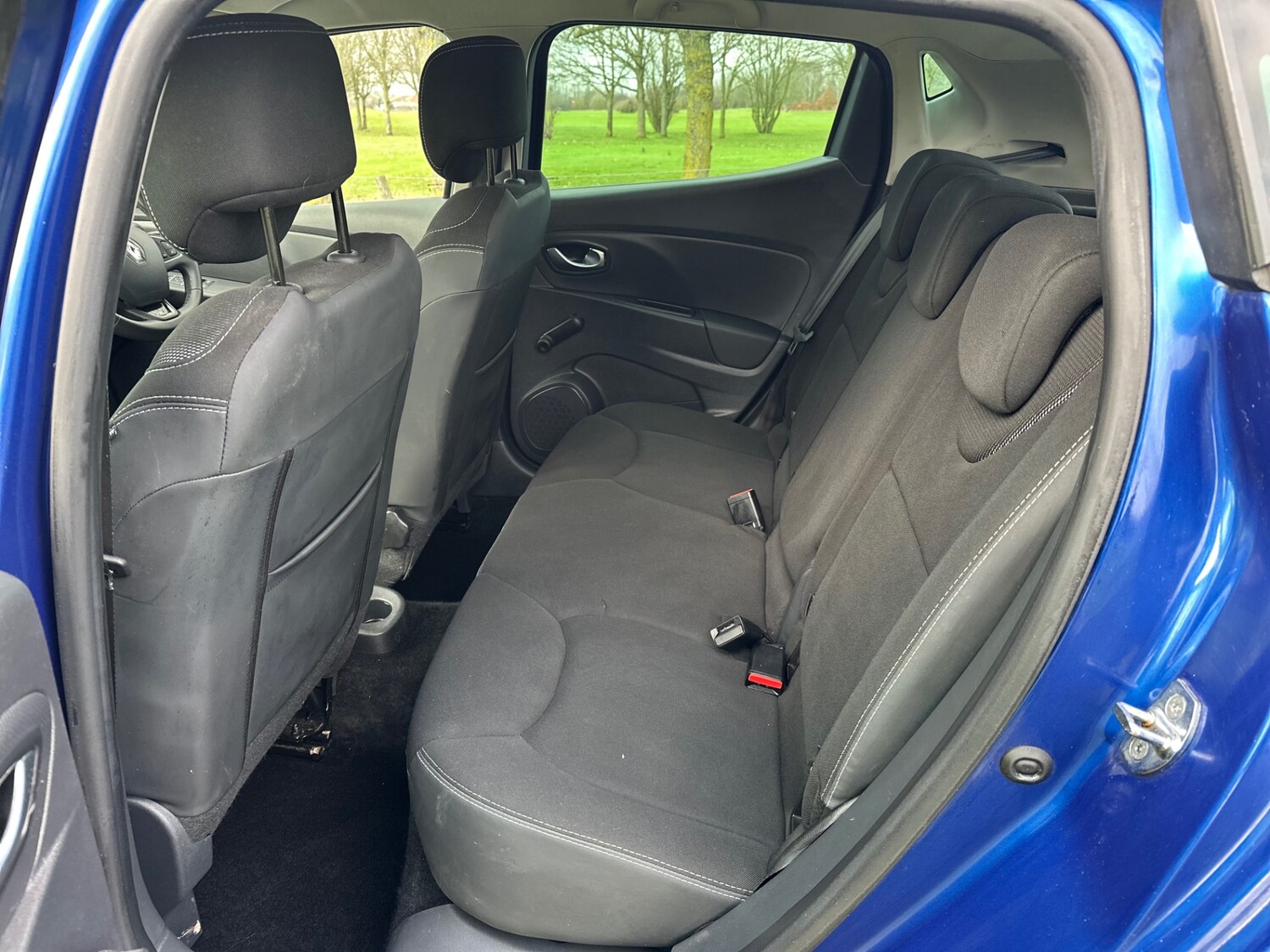 Used Renault Clio 2019 for sale - 77371120: Photo 25