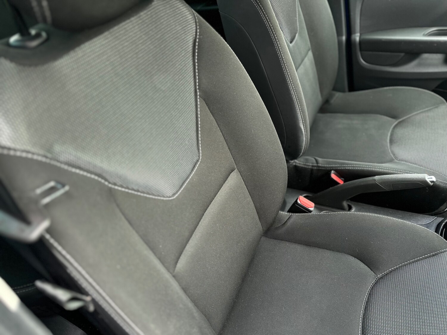 Used Renault Clio 2019 for sale - 77371120: Photo 31