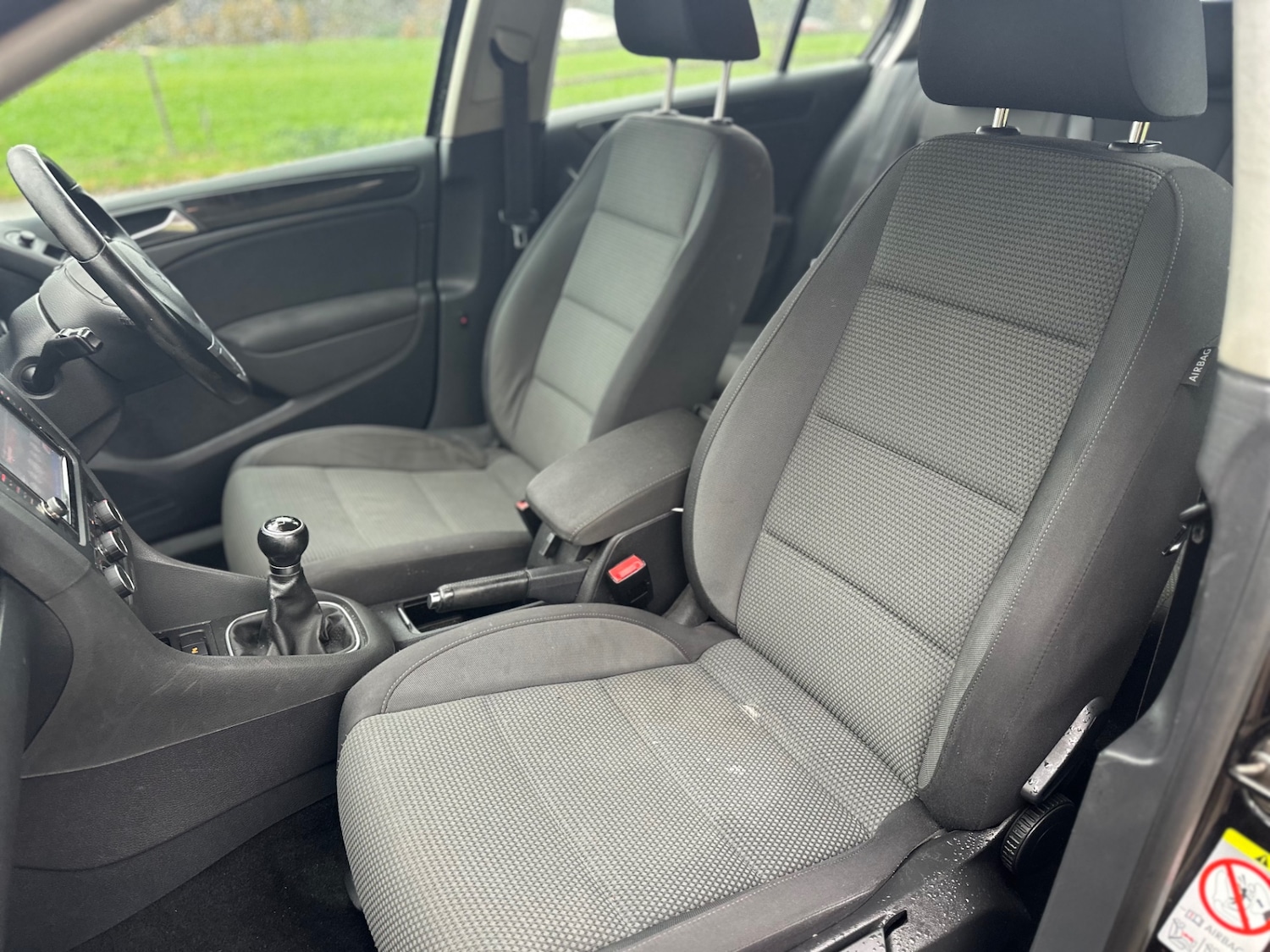 Used Volkswagen Golf 2011 for sale - 76536910: Photo 15