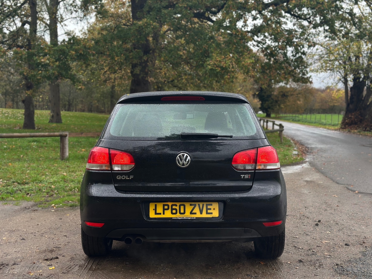 Used Volkswagen Golf 2011 for sale - 76536910: Photo 5