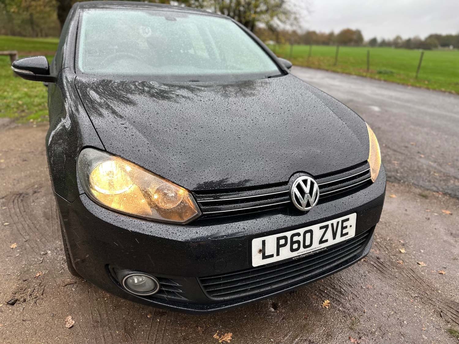 Used Volkswagen Golf 2011 for sale - 76536910: Photo 7