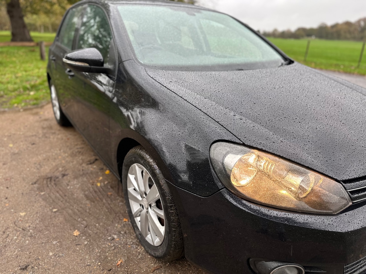 Used Volkswagen Golf 2011 for sale - 76536910: Photo 8