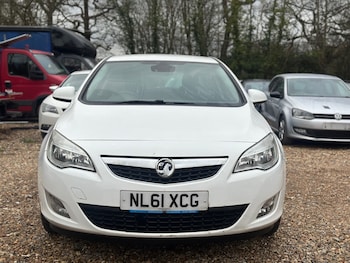 Used Vauxhall Astra 2011 for sale - 77610727: Photo
