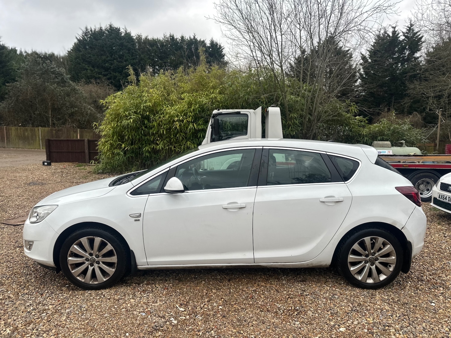 Used Vauxhall Astra 2011 for sale - 77610727: Photo 5