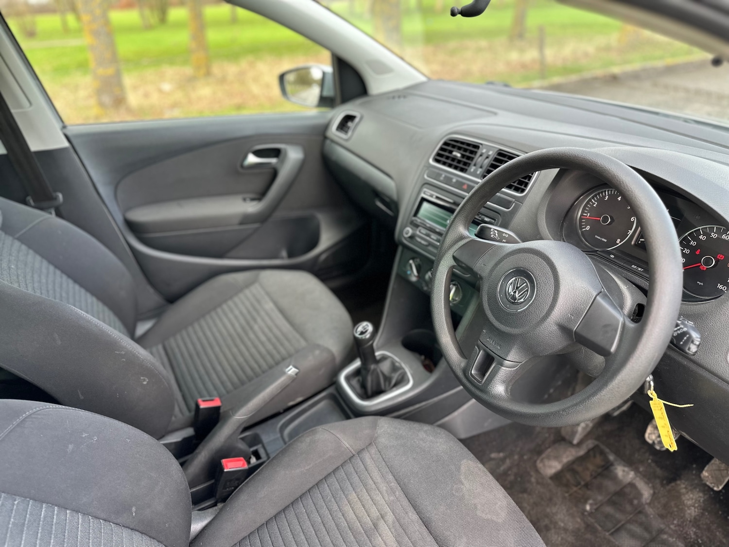 Used Volkswagen Polo 2012 for sale - 77515332: Photo 2