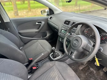 Used Volkswagen Polo 2012 for sale - 77515332: Photo