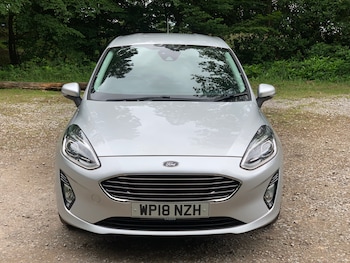 Used Ford Fiesta 2018 for sale - 77129686: Photo