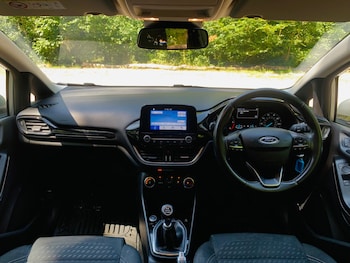 Used Ford Fiesta 2018 for sale - 75333124: Photo