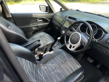 Used Kia Venga 2012 for sale - 79060013: Photo