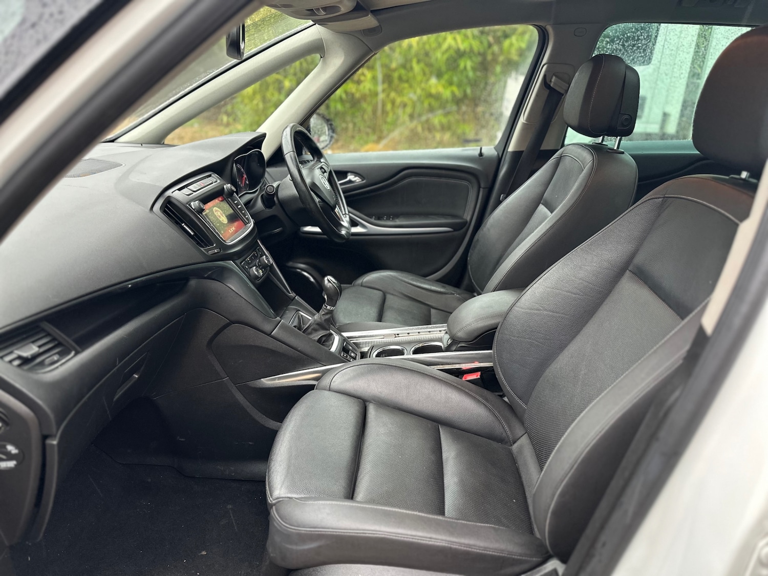 Used Vauxhall Zafira 2017 for sale - 77465842: Photo 15