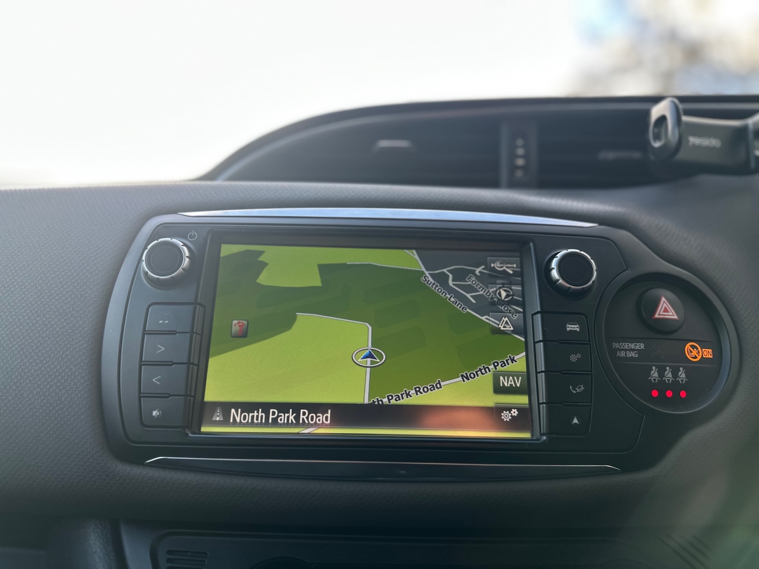 Used Toyota Yaris 2015 for sale - 77515320: Photo 21