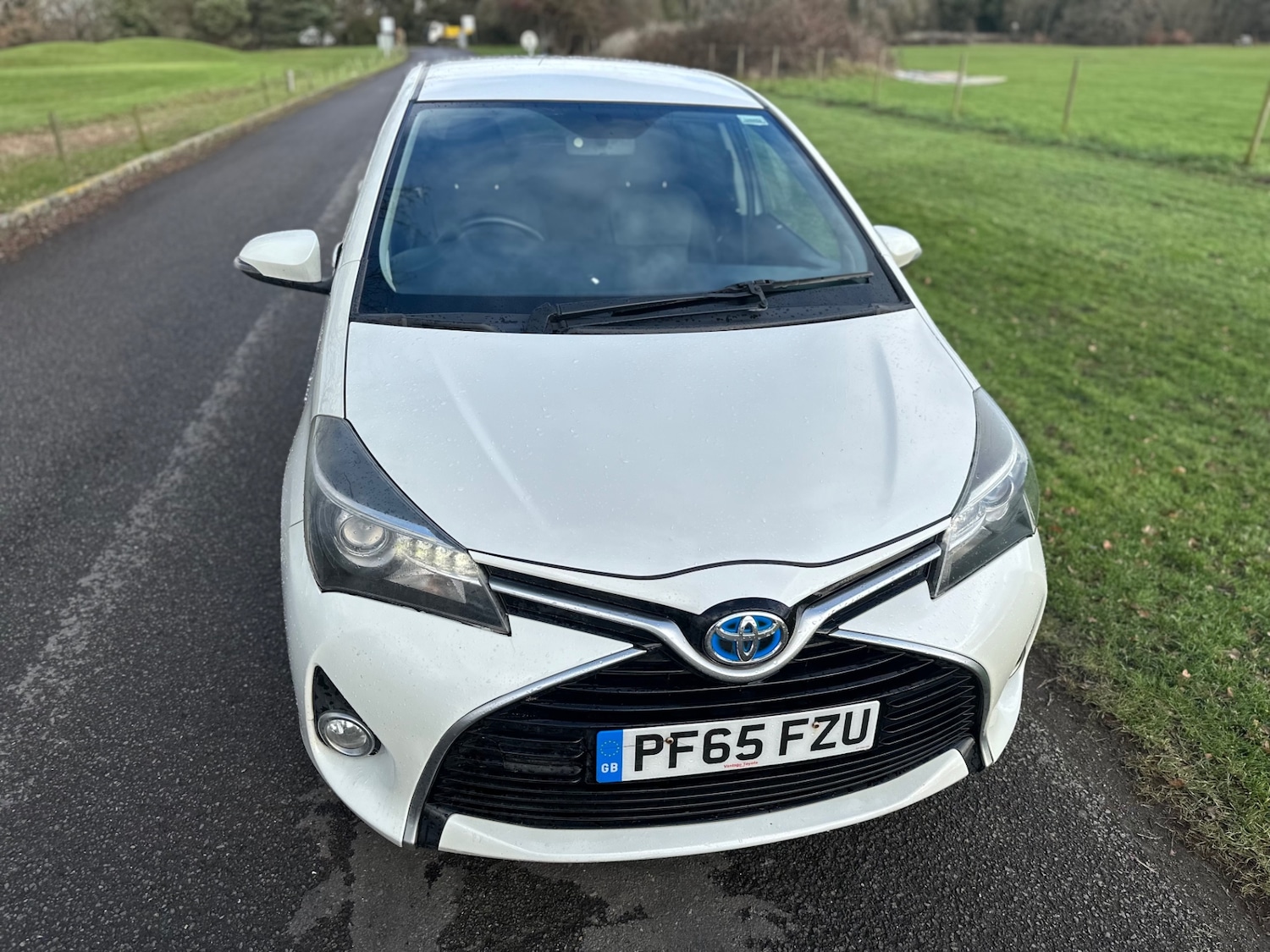 Used Toyota Yaris 2015 for sale - 77515320: Photo 4