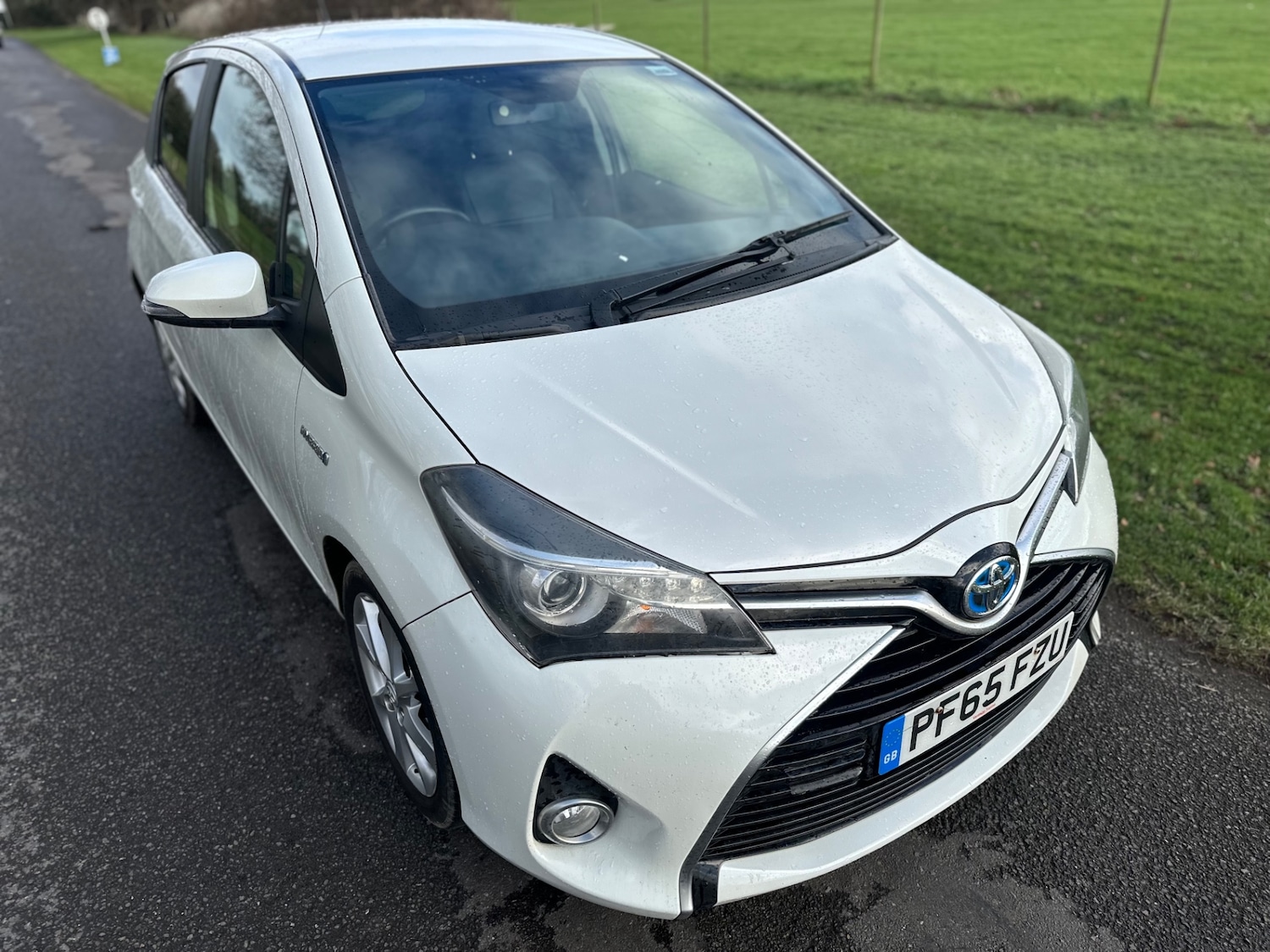Used Toyota Yaris 2015 for sale - 77515320: Photo 6