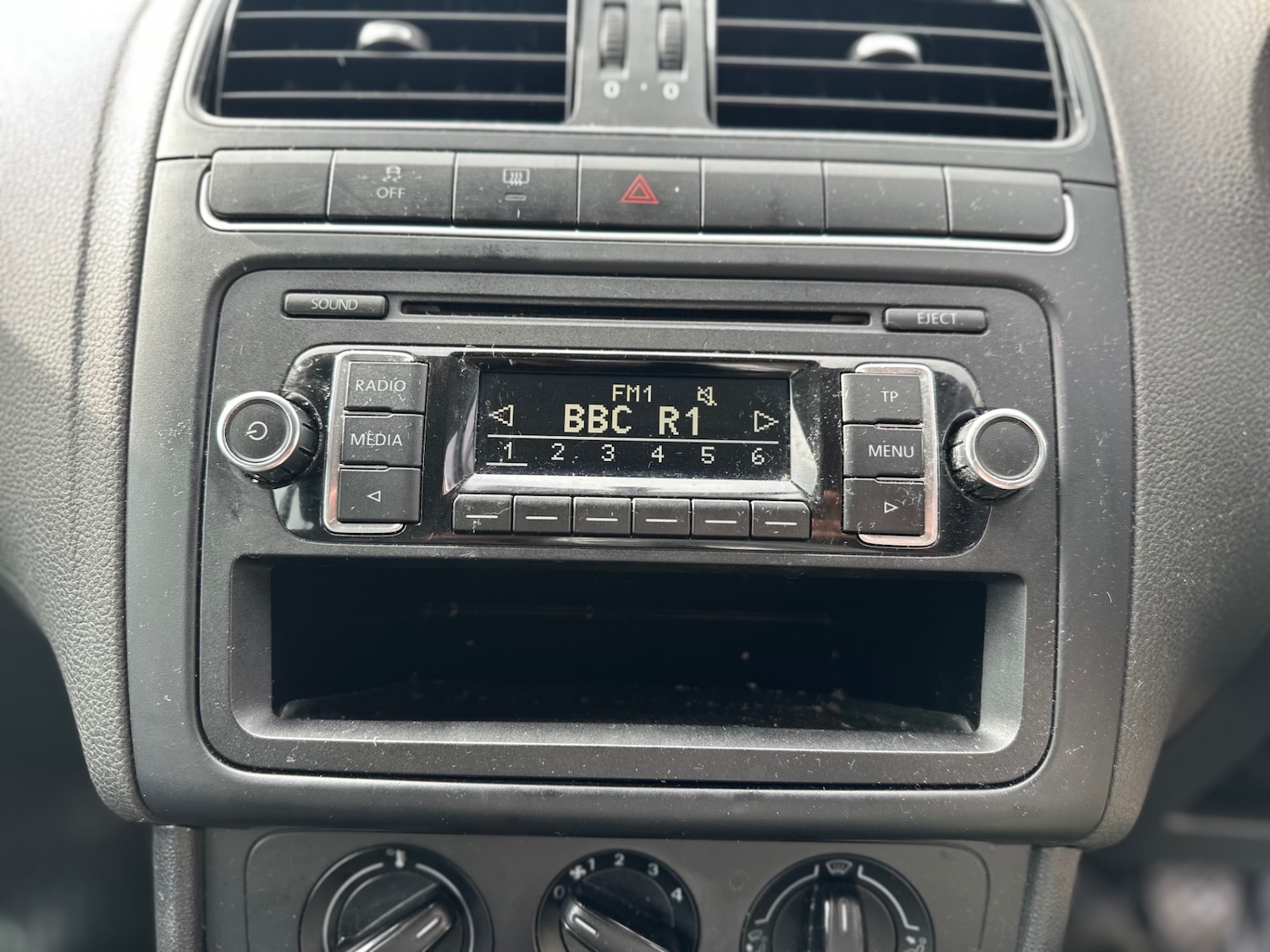 Used Volkswagen Polo 2012 for sale - 78053266: Photo 14