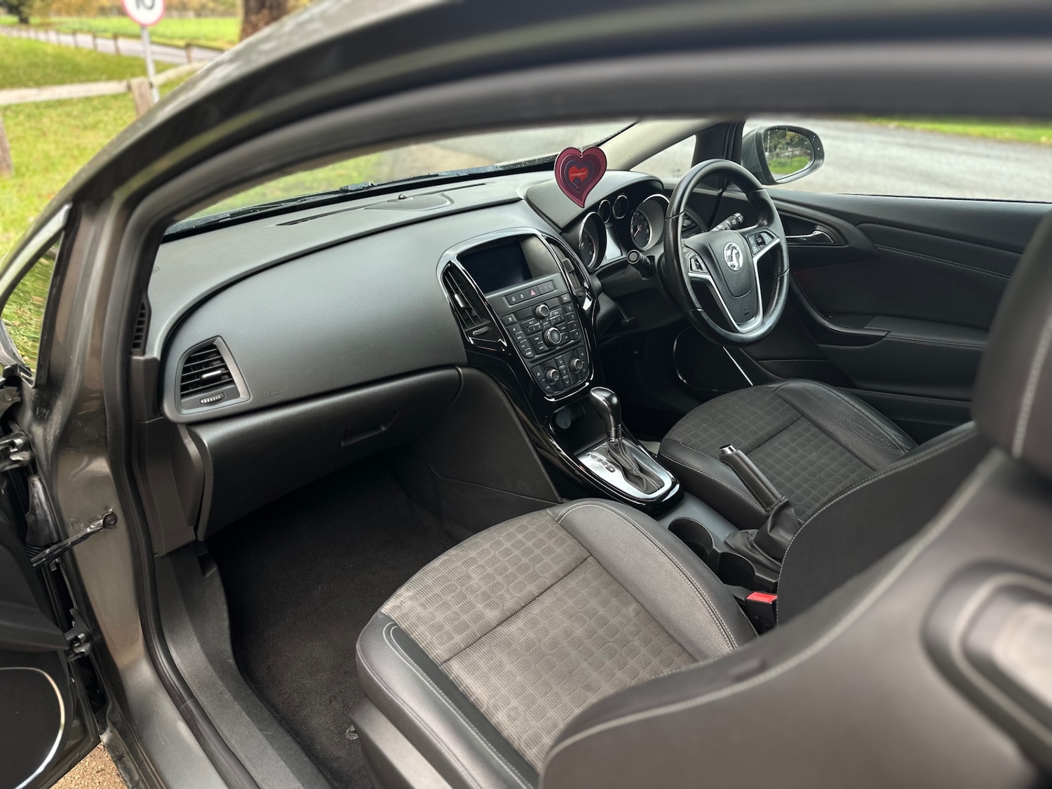 Used Vauxhall Astra GTC 2017 for sale - 76511042: Photo 17