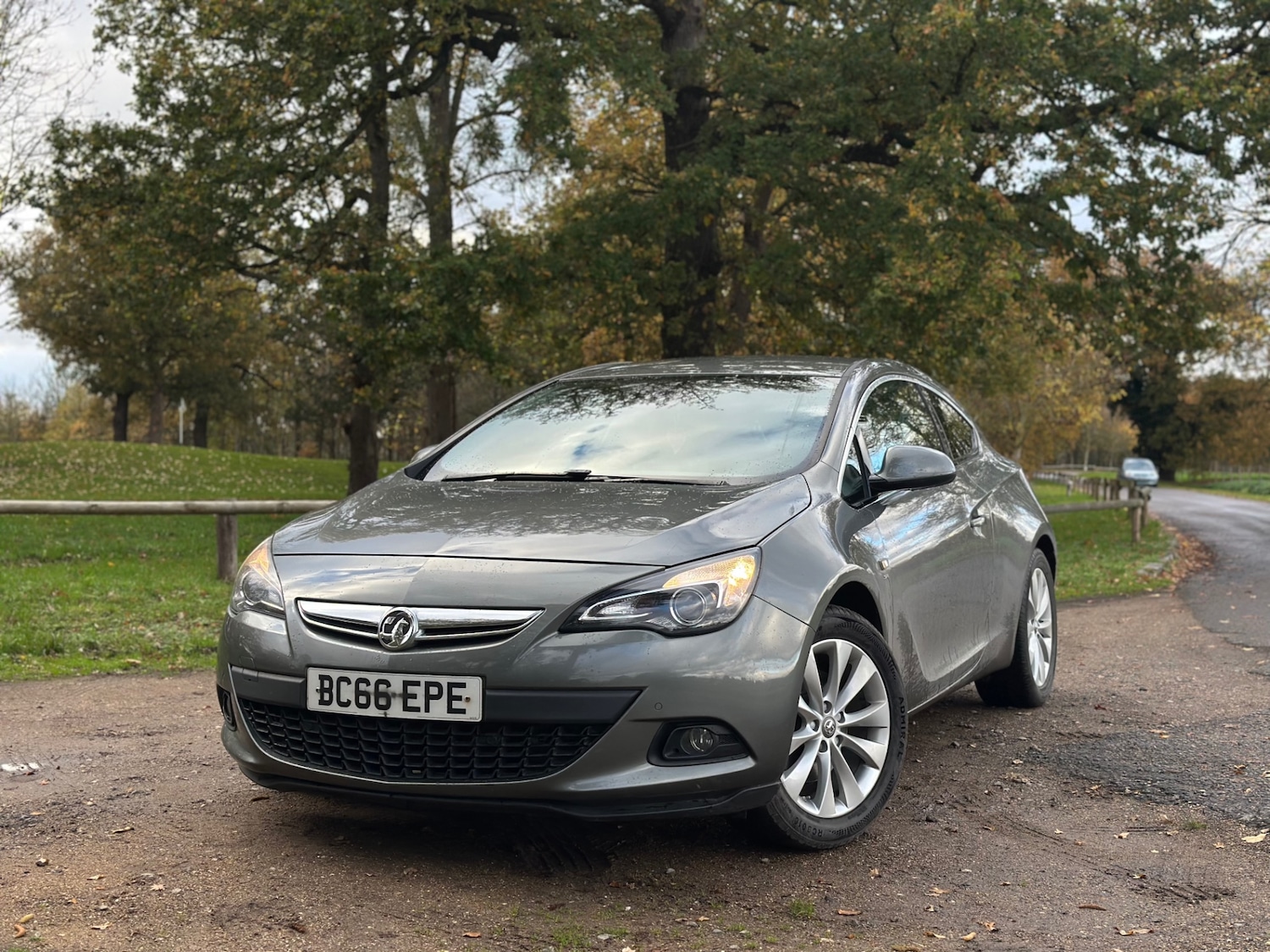 Used Vauxhall Astra GTC 2017 for sale - 76511042: Photo 4