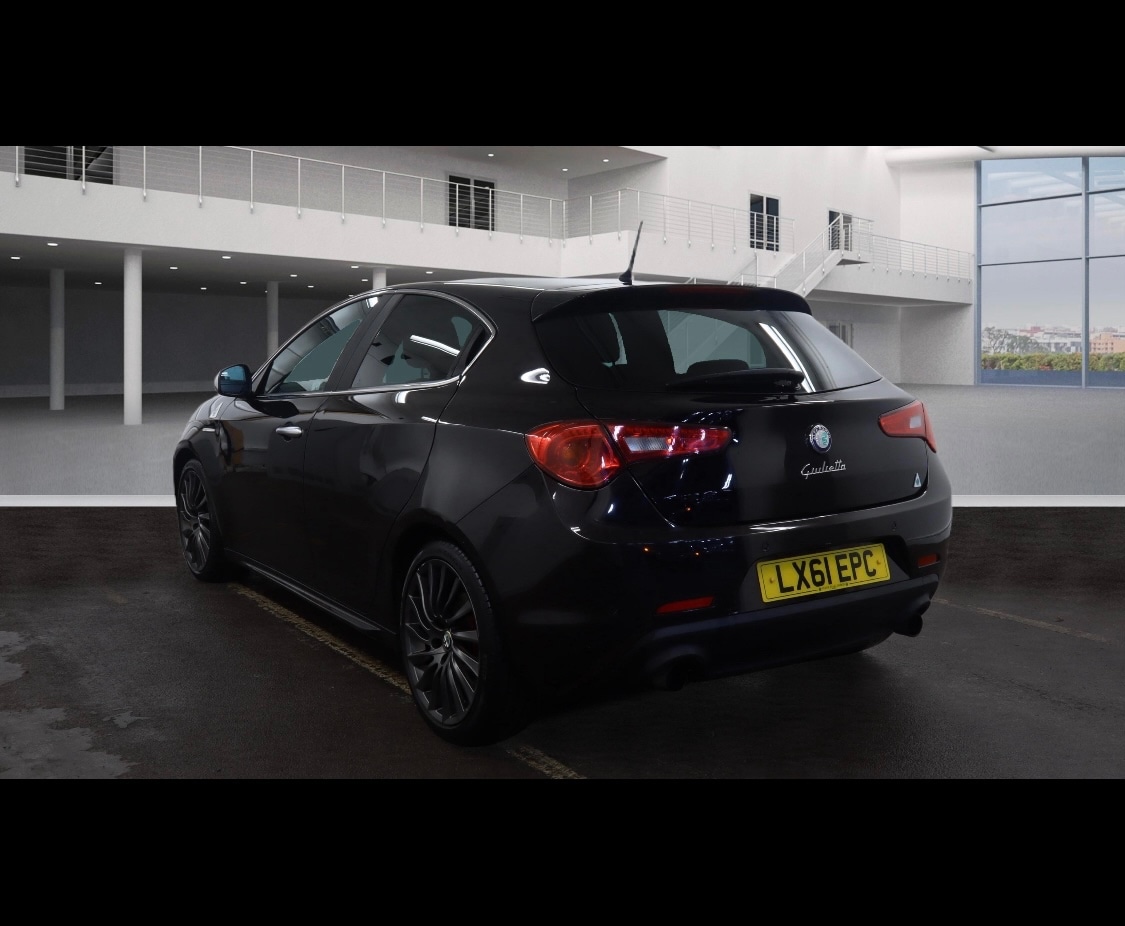 Used Alfa Romeo Giulietta 2011 for sale - 77319937: Photo 4