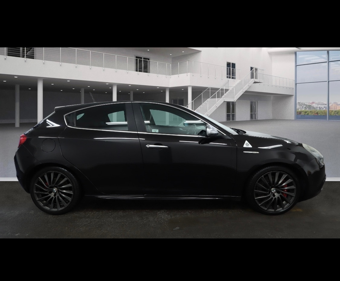 Used Alfa Romeo Giulietta 2011 for sale - 77319937: Photo 6