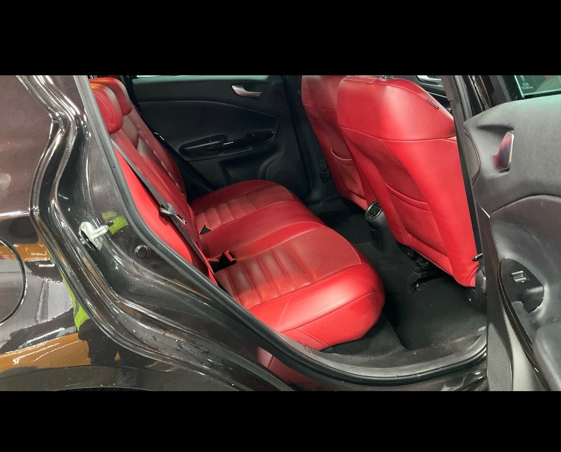 Used Alfa Romeo Giulietta 2011 for sale - 77319937: Photo 9