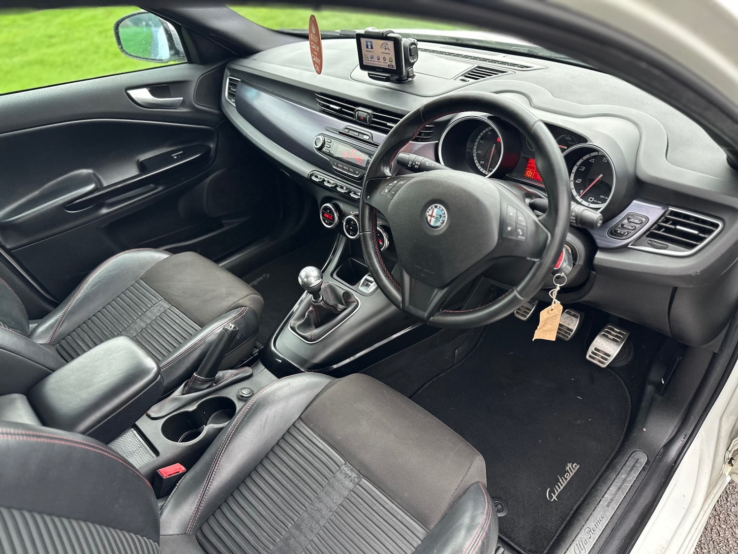 Used Alfa Romeo Giulietta 2011 for sale - 77508866: Photo 2