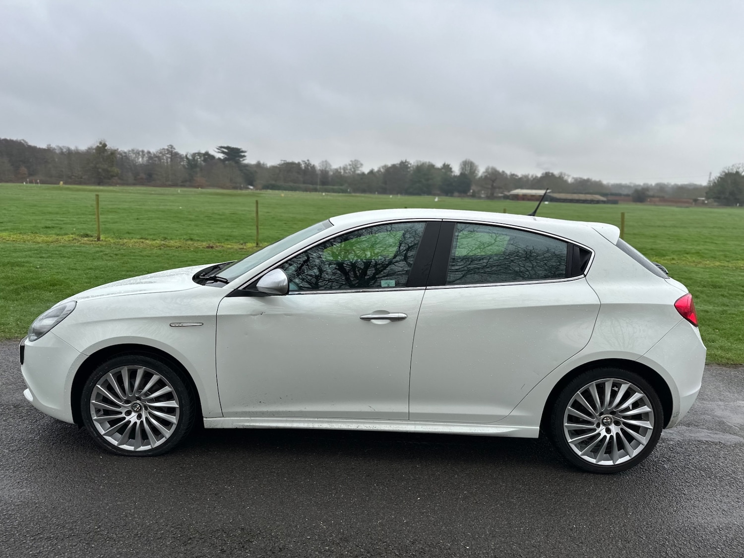 Used Alfa Romeo Giulietta 2011 for sale - 77508866: Photo 5