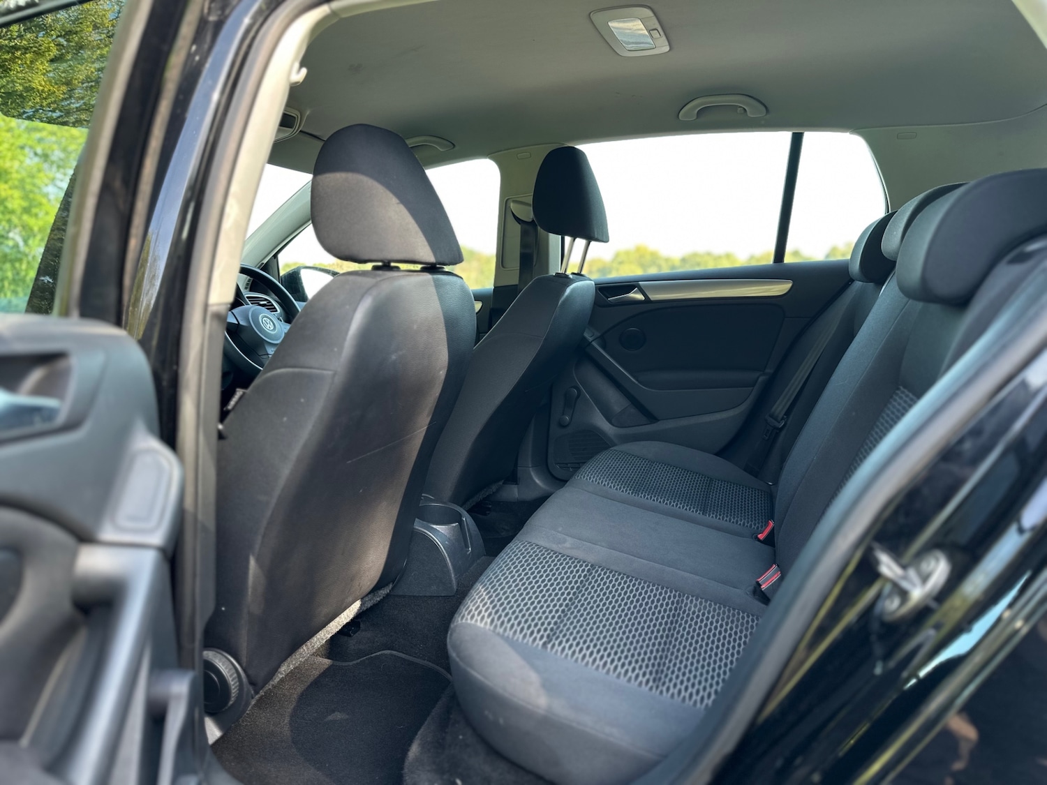 Used Volkswagen Golf 2009 for sale - 76024256: Photo 16