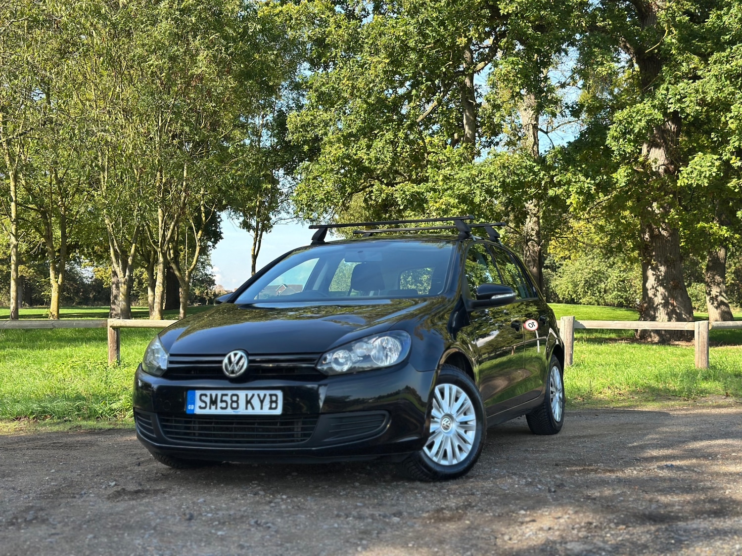 Used Volkswagen Golf 2009 for sale - 76024256: Photo 2