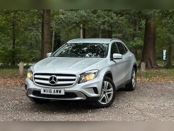 Used Mercedes-Benz GLA 2016 for sale - 75913808: Photo