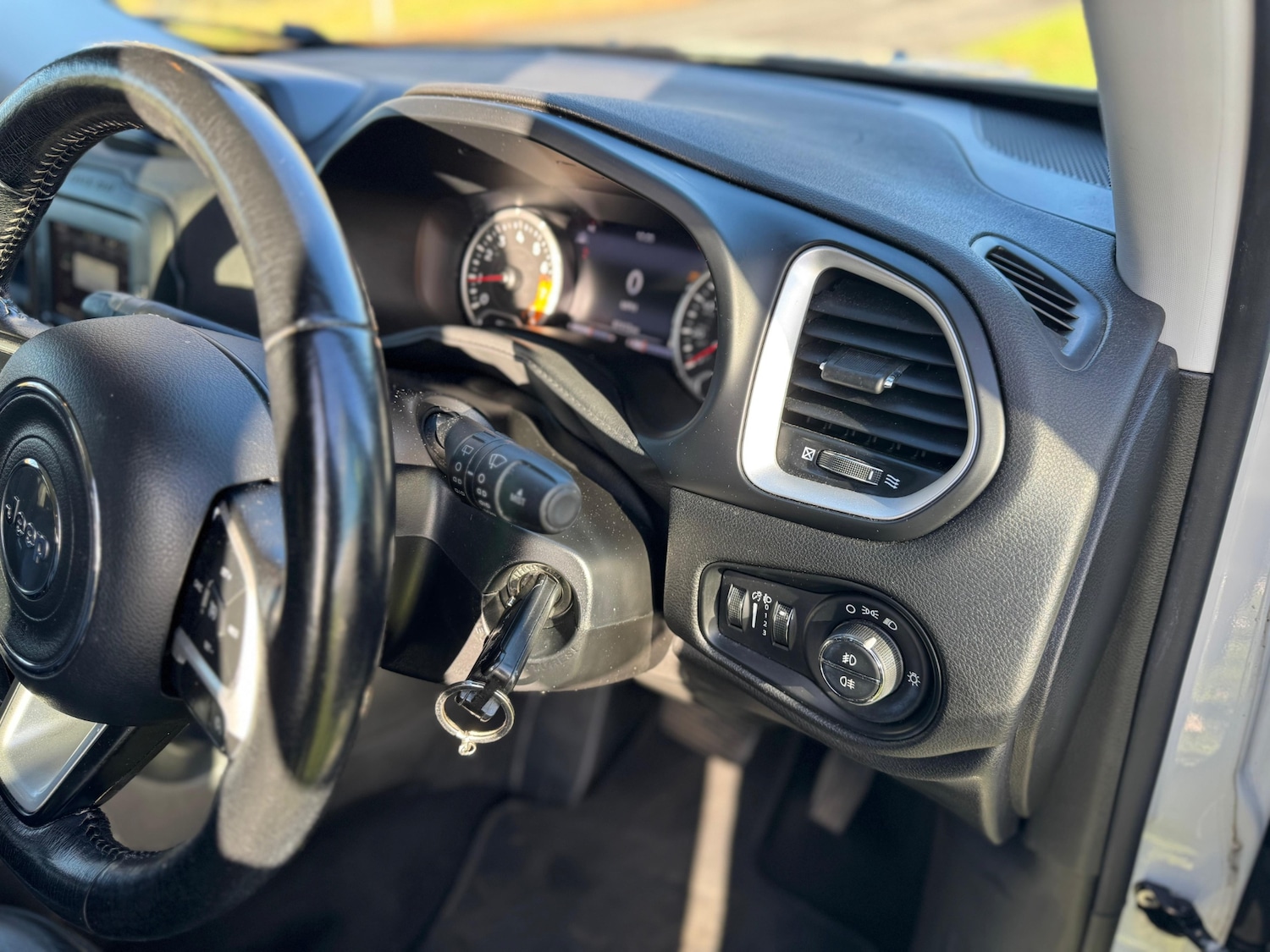 Used Jeep Renegade 2017 for sale - 76785297: Photo 26