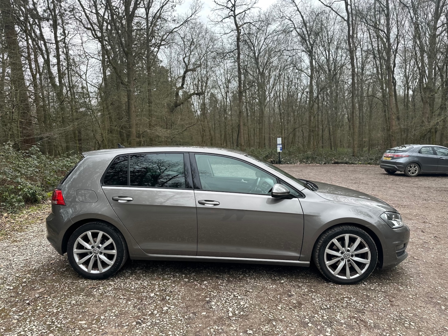 Used Volkswagen Golf 2015 for sale - 77641077: Photo 5
