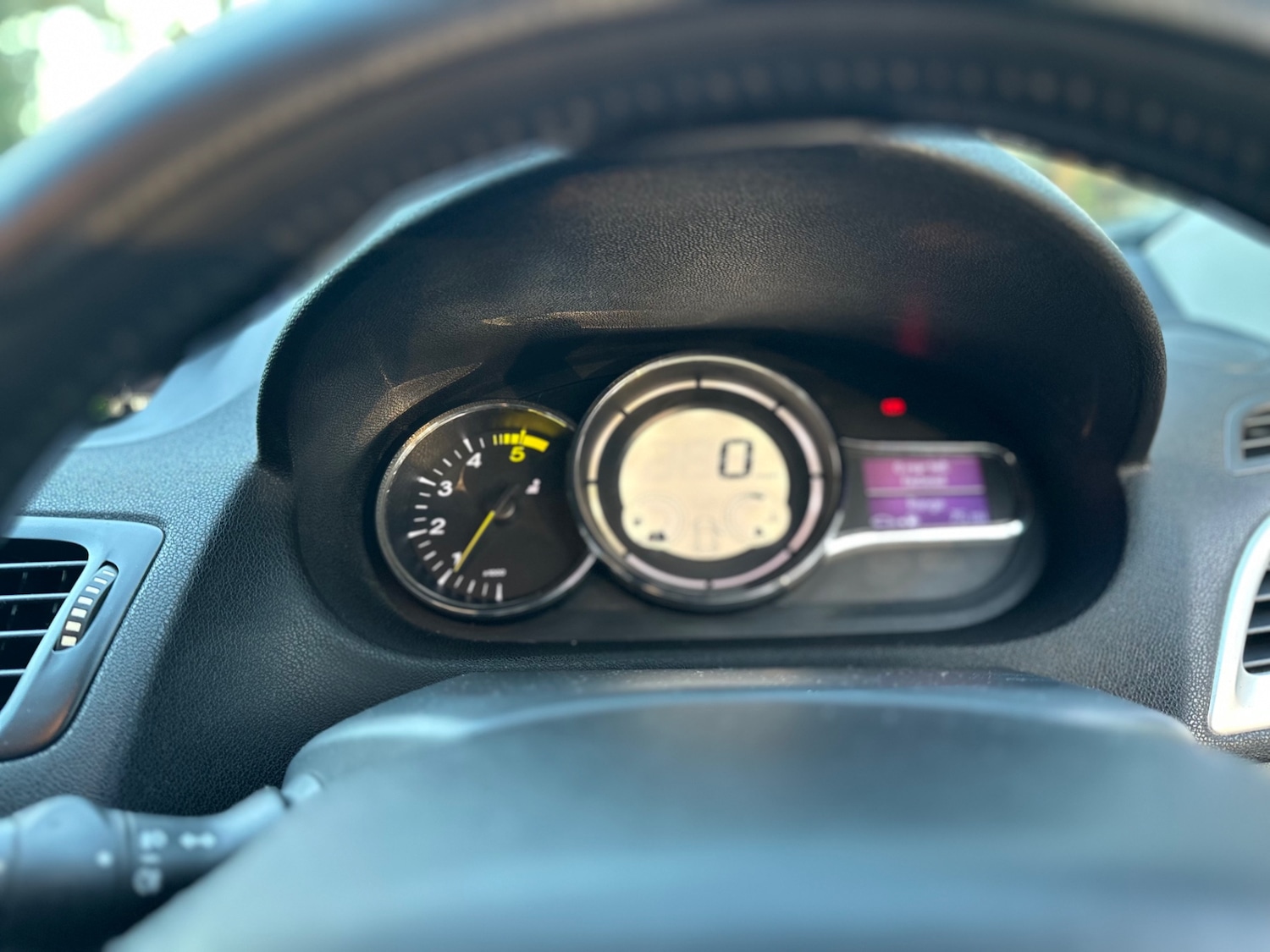 Used Renault Megane 2014 for sale - 77702006: Photo 17