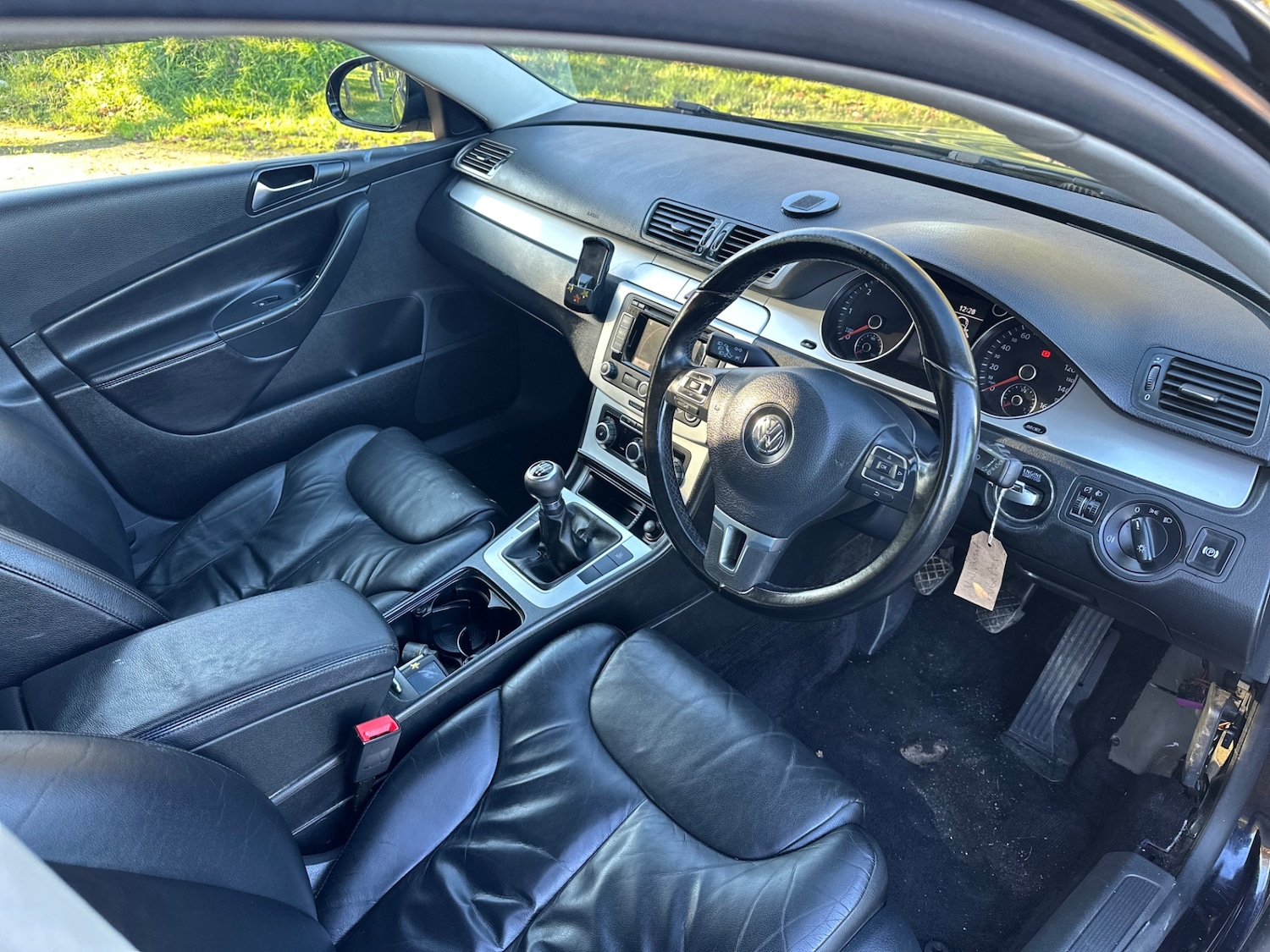 Used Volkswagen Passat 2010 for sale - 76699605: Photo 15