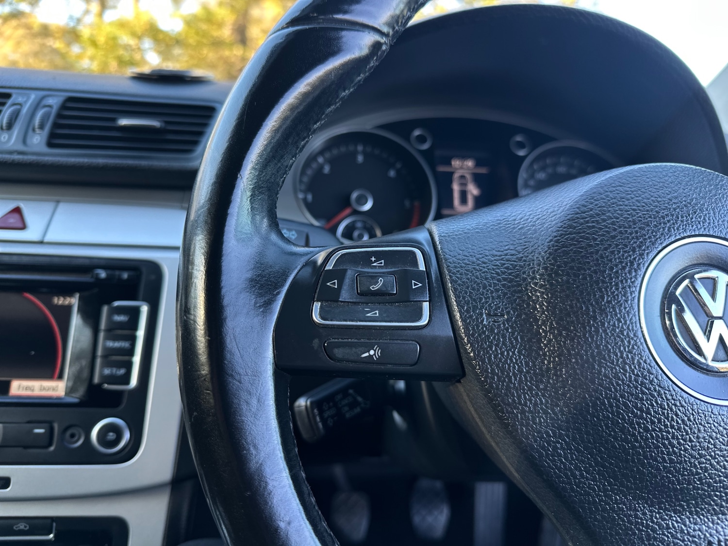 Used Volkswagen Passat 2010 for sale - 76699605: Photo 31