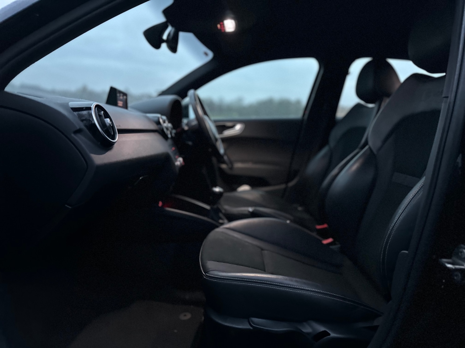 Used Audi A1 2013 for sale - 76935733: Photo 16