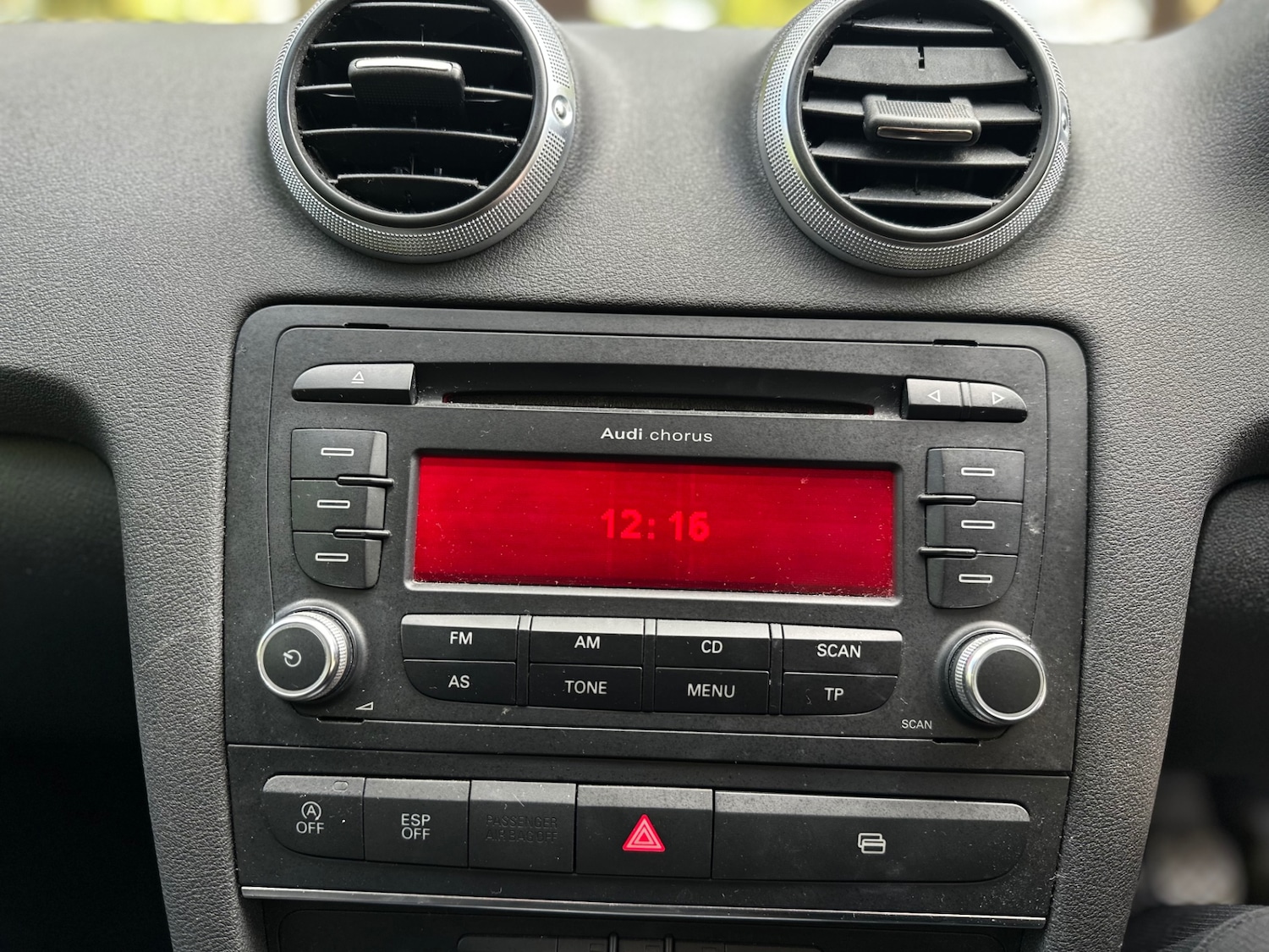 Vehicle 29