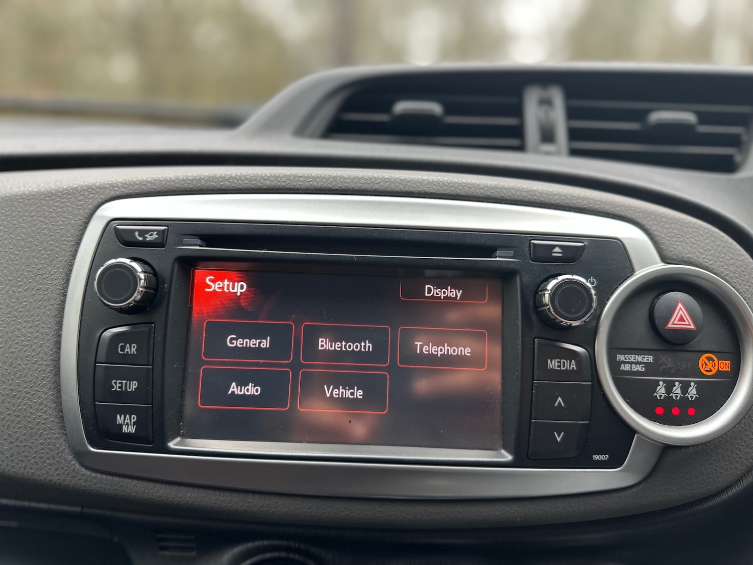 Used Toyota Yaris 2012 for sale - 77610703: Photo 21