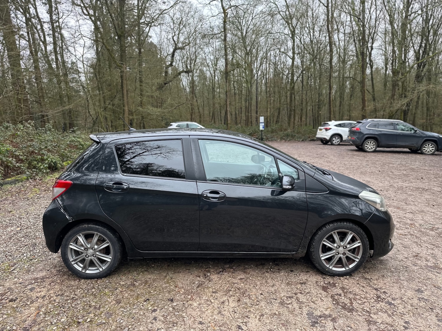 Used Toyota Yaris 2012 for sale - 77610703: Photo 6